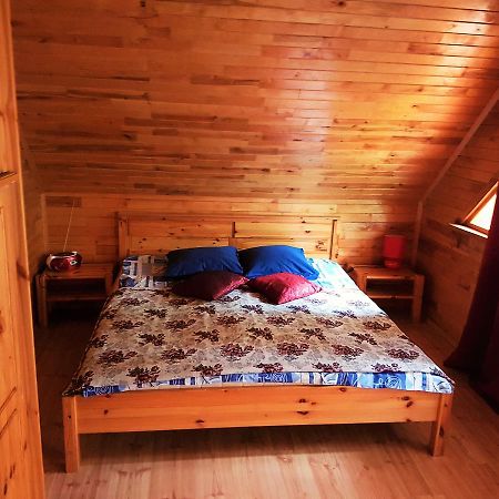 Viesu Nams Barzi Otel Tinuzi Dış mekan fotoğraf
